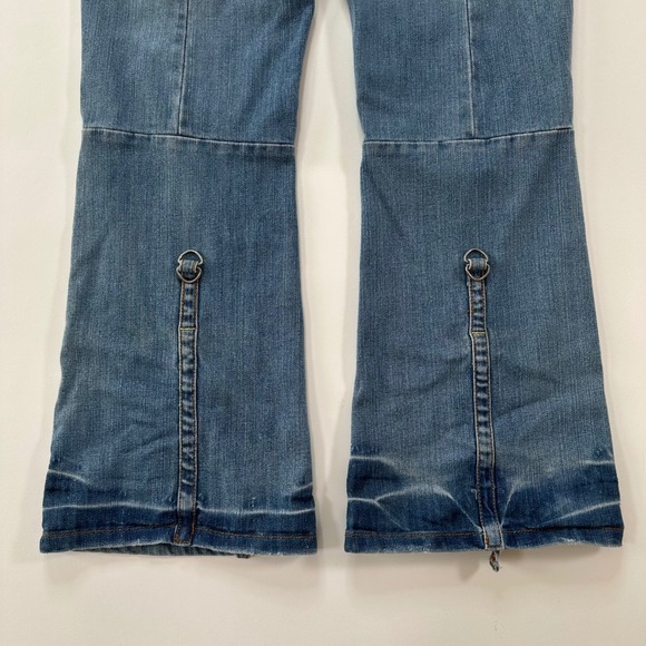 Candies Womens Jeans / Capris Light Wash Flare Hip Embellished Detailed 30x26 - Picture 7 of 8